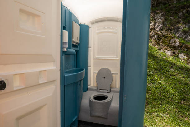 Best Portable bathroom rental  in Durand, MI